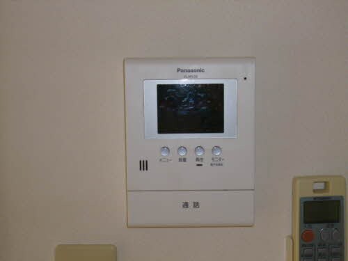  ファミール・ビレジ B棟