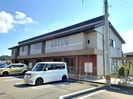 オルフェーブルの外観