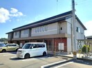 オルフェーブルの外観