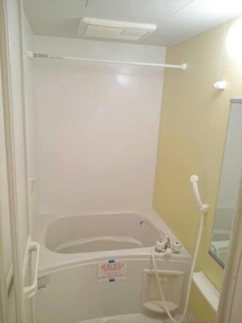 バス／シャワールーム等 松岡ハイツ　Ａ