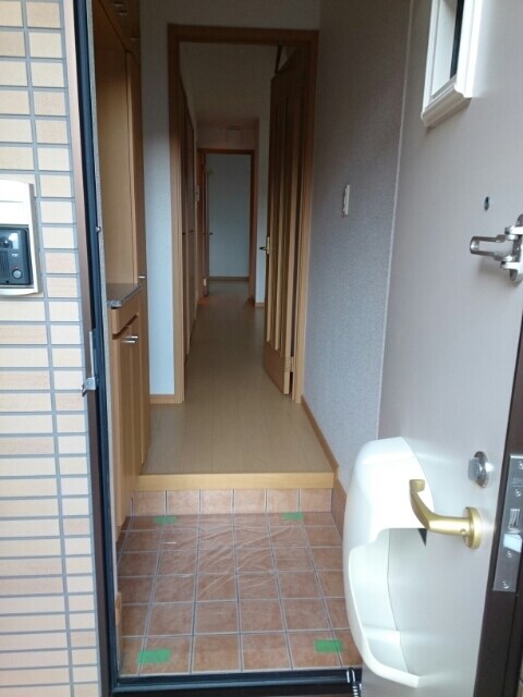 玄関 グリーンガーデン・いの