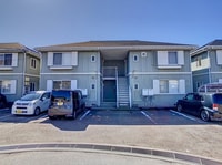 フジパレス高知 D棟