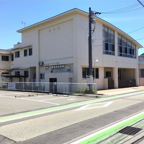 鴨田保育園(幼稚園/保育園)まで296m 高知市電ごめん線・伊野線/鴨部駅 徒歩19分 2階 築43年