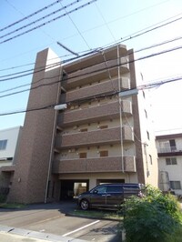 ドマーニ葛島