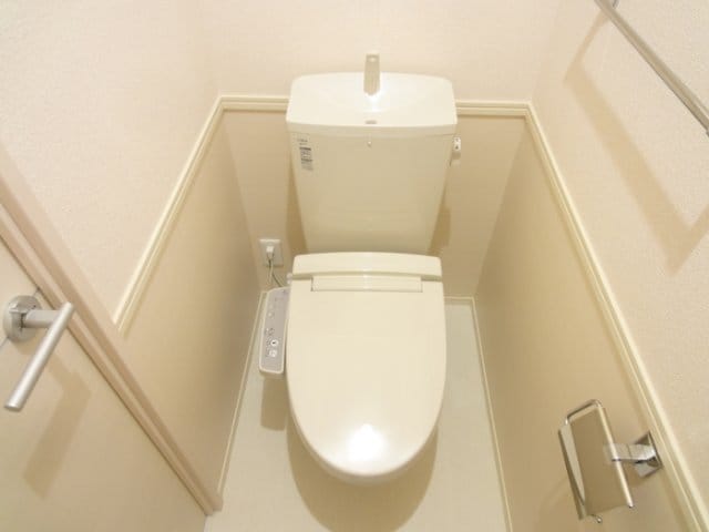 温水洗浄暖房便座 サンハイム青葉 C棟