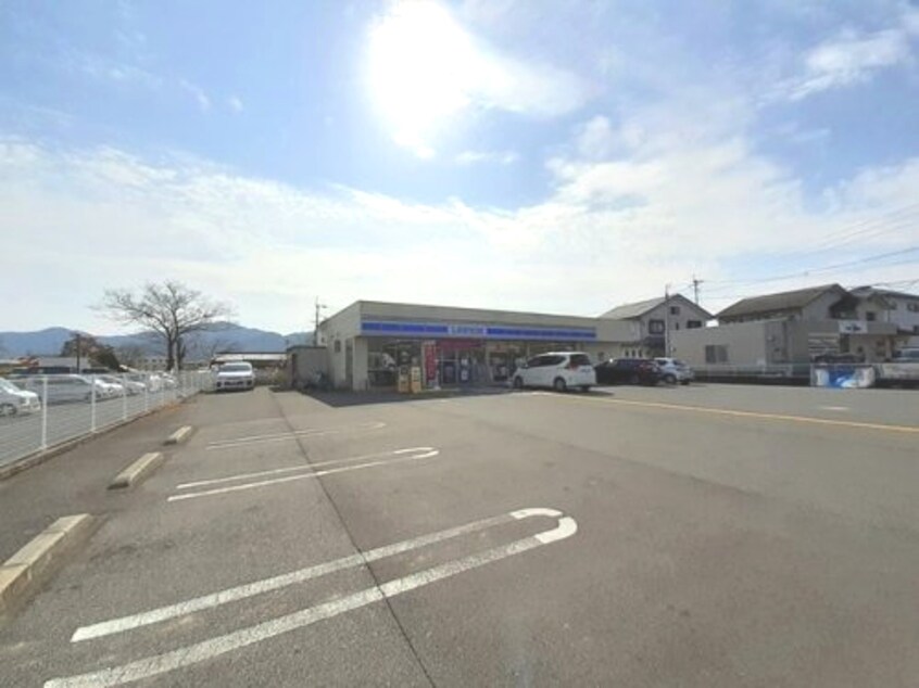 ローソン 高知鴨部店(コンビニ)まで463m カシータ　デ　ソラ