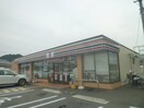 セブンイレブン 高知神田西店(コンビニ)まで368m アーバンビレッジ Ⅲ