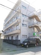 コーポライジングの外観