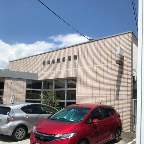 高知桟橋郵便局(郵便局)まで808m イエローコート