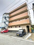フィットハイム比島の外観