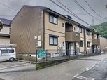 エステート六泉寺 E棟