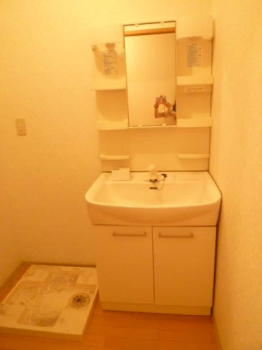 現況が相違する場合は現況を優先致します。2011年6月撮影。 セレス薊野