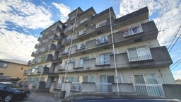 現況と異なる部分は現況を優先いたします。