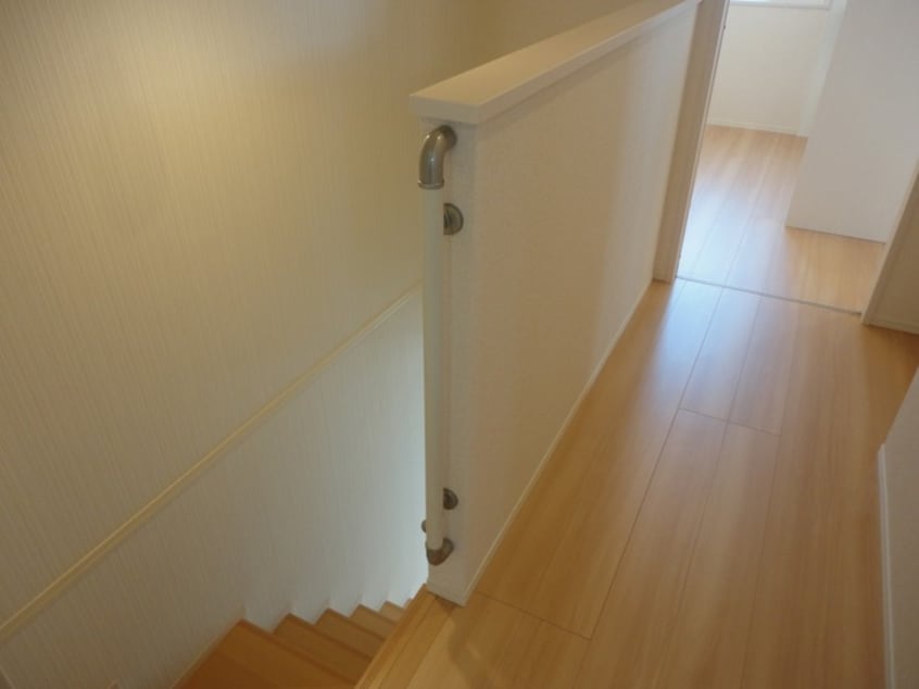 2F廊下 かもべハイム