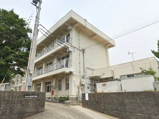 土佐市立蓮池小学校(小学校)まで1016m オルフェーブル