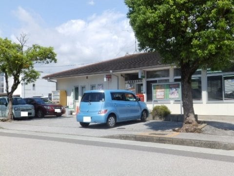 高知卸団地郵便局(郵便局)まで718m Molte Stelle