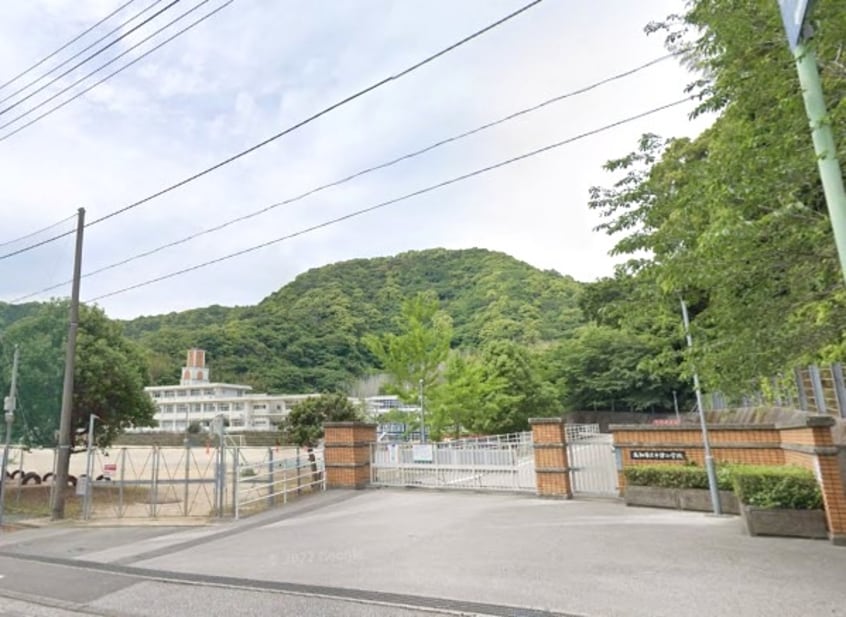 高知市立十津小学校(小学校)まで883m パークハイツふたば