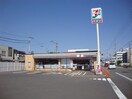 セブンイレブン 南国篠原店(コンビニ)まで719m カーサMoTo