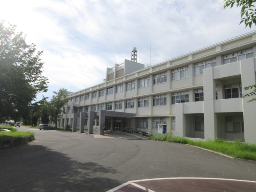 高知大学 物部キャンパス(大学/短大/専門学校)まで408m メゾンド･コロン A棟