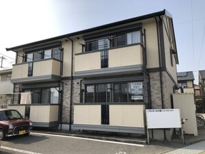 プレミール大篠 A棟
