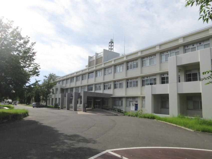 高知大学 物部キャンパス(大学/短大/専門学校)まで4952m メゾン･グロワール
