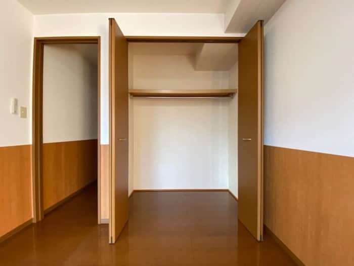 南洋室クローゼット メゾン･テルシャトー B棟