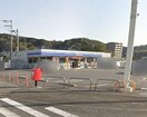 ローソン 南国岡豊小蓮店(コンビニ)まで292m モンペリエ