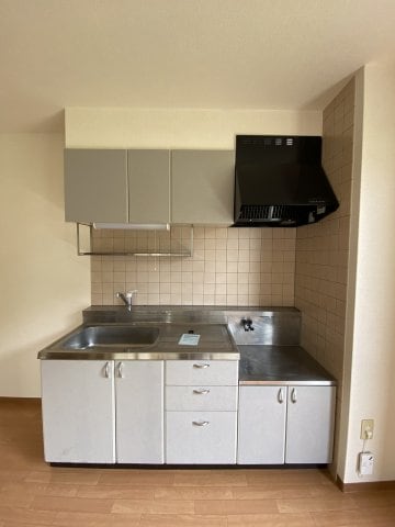 2021年6月撮影※現況を優先致します。 フォブール松岡 A棟