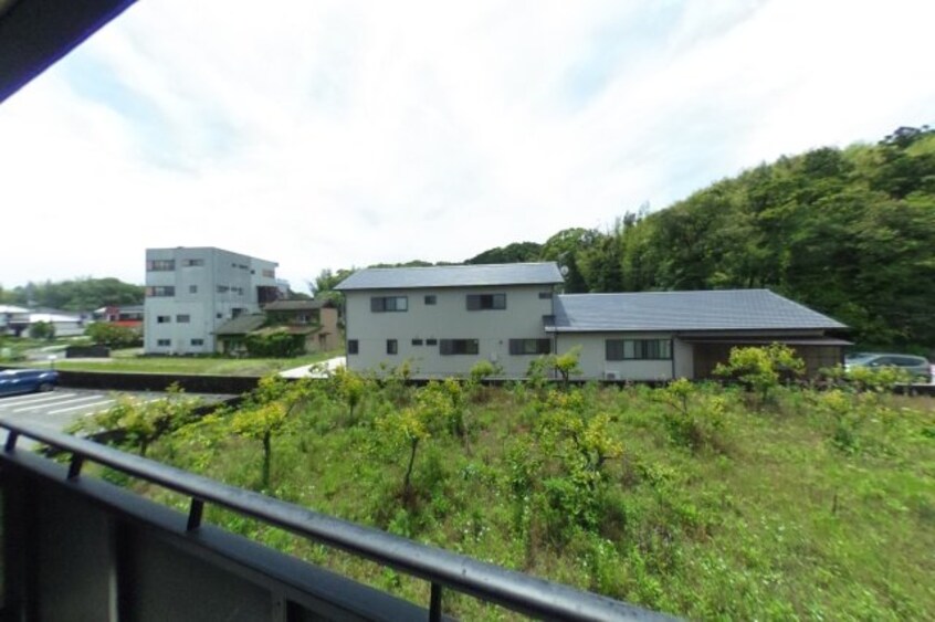 2021年6月撮影※現況を優先致します。 フォブール松岡 A棟