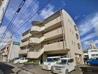 Y'sフラット