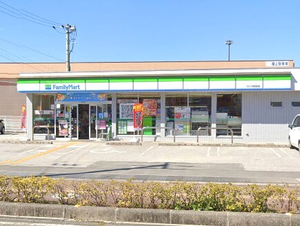 ファミリーマート のいち駅前店(コンビニ)まで225m パルティオ・フェリーチェⅡ