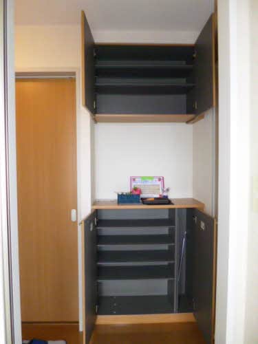  メゾンボヌール A棟