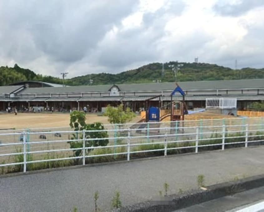 岡豊保育園(幼稚園/保育園)まで840m おこう仁ハイツ A棟