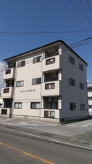 ベルメゾン竹内Ⅱ B棟の外観