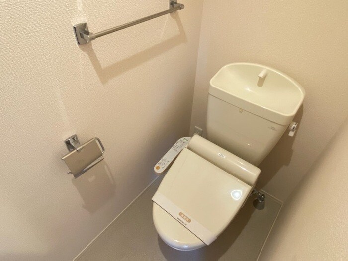 温水洗浄暖房便座 サルーチェ A棟