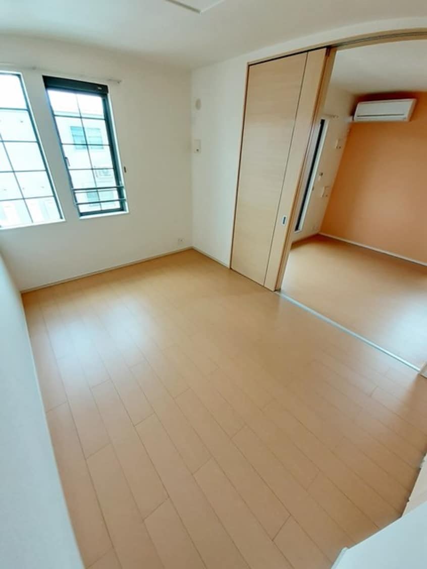  カームネス岡本　Ⅳ