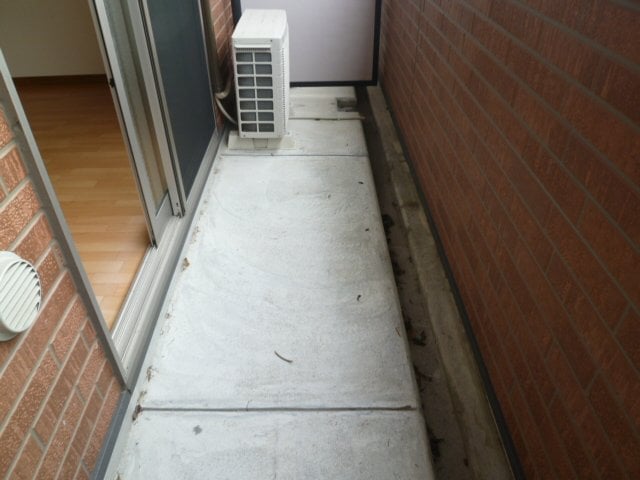 反転タイプ別室の写真です（105）。現況を優先します。 コートシマ A棟