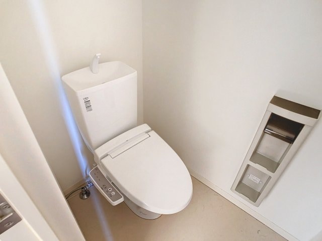 2024年1月撮影 シャーメゾン グラシャス B棟