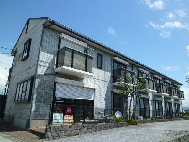 現況と異なる場合は現況を優先します。 コーネリア