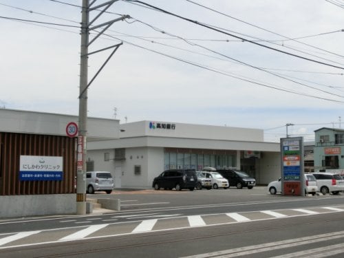 高知銀行後免支店(銀行)まで272m ベレオ カリマッタ