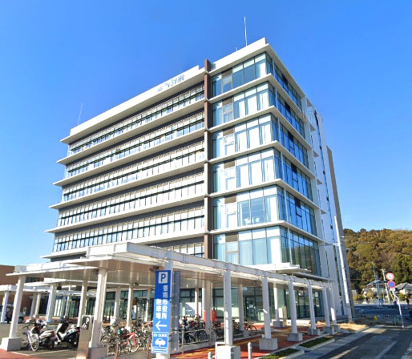 香南市役所(役所)まで640m メゾン・ラフィネ