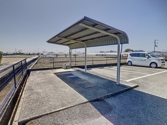 現況と異なる場合は現況を優先します。 サニーコート田中