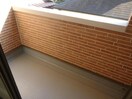 イースト・ウィング