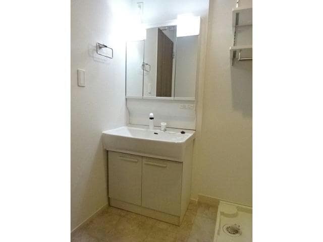  インスラ　トウガネ　C