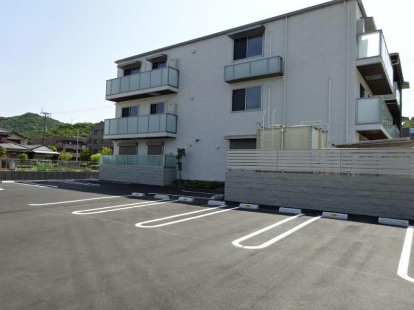  シャーメゾンフルール