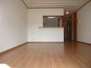  アベニール中島