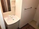  アベニール中島