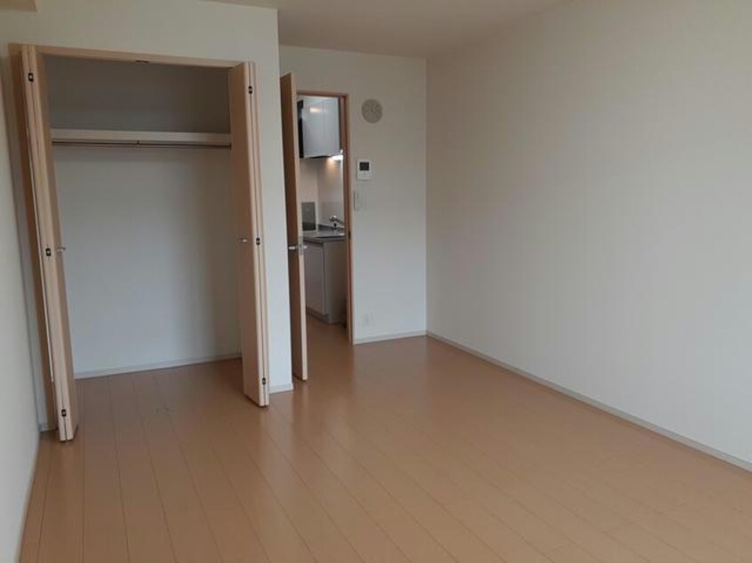  プラシード三宅