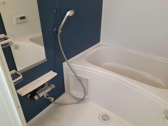  プラシード三宅