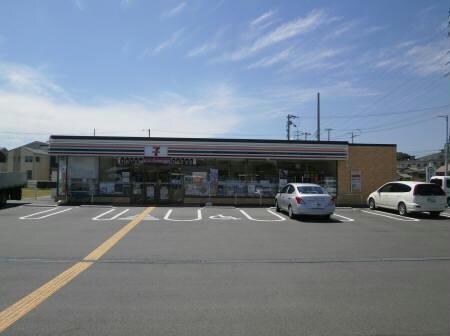 セブンイレブン姫路手柄店(コンビニ)まで890m ジュエルⅡ